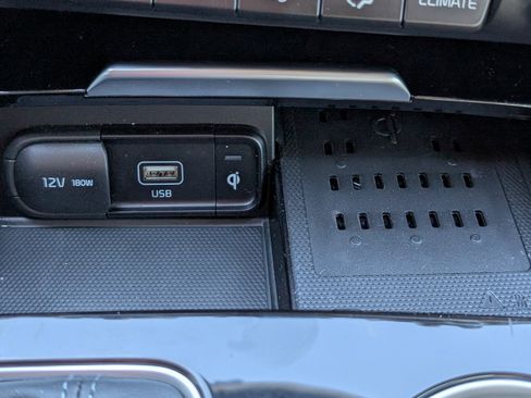 Used 2022 Kia Stinger GT-Line w/ Sun & Sound Package image 21