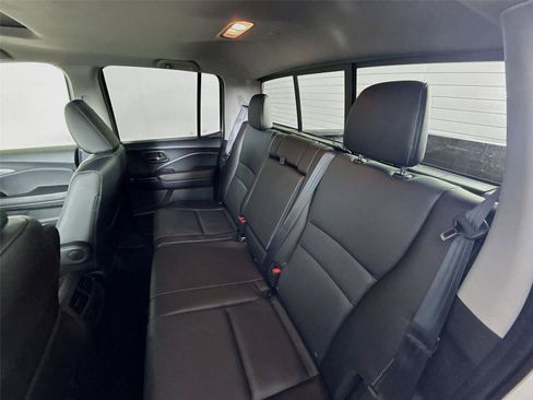 Certified 2023 Honda Ridgeline RTL image 11