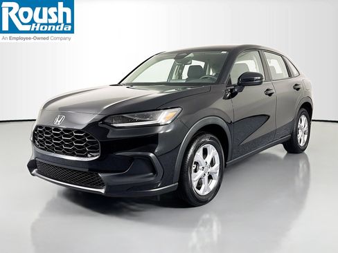 Certified 2023 Honda HR-V LX image 1