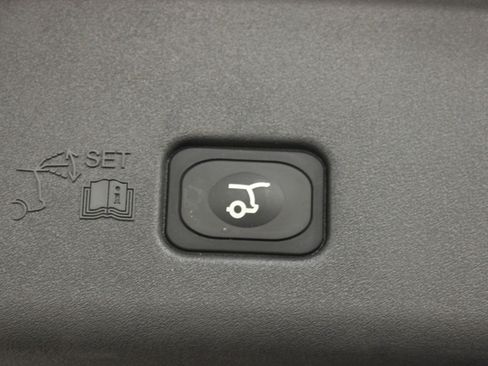 New 2026 Lincoln Nautilus Reserve w/ Jet Appearance Package image 28