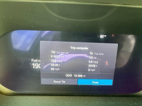 Used 2024 Volvo XC60 B5 Ultimate w/ Protection Package Premier AWD/4WD image 10