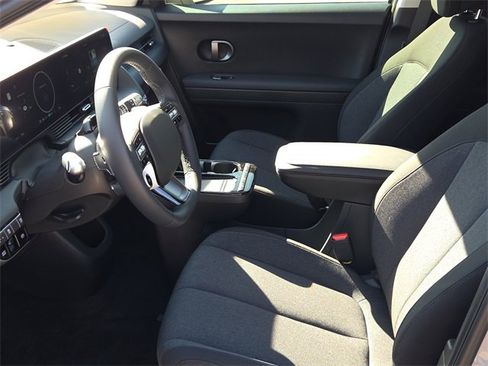 New 2026 Hyundai Ioniq 5 SE image 16
