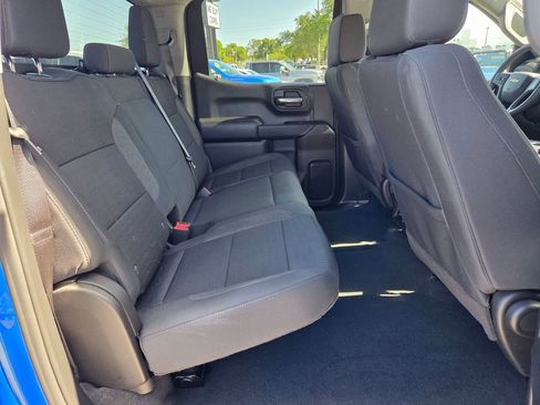 Used 2025 Chevrolet Silverado 1500 Custom w/ Turbomax Blackout Package image 15