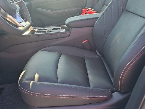 Used 2024 Nissan Altima 2.0 SR image 5