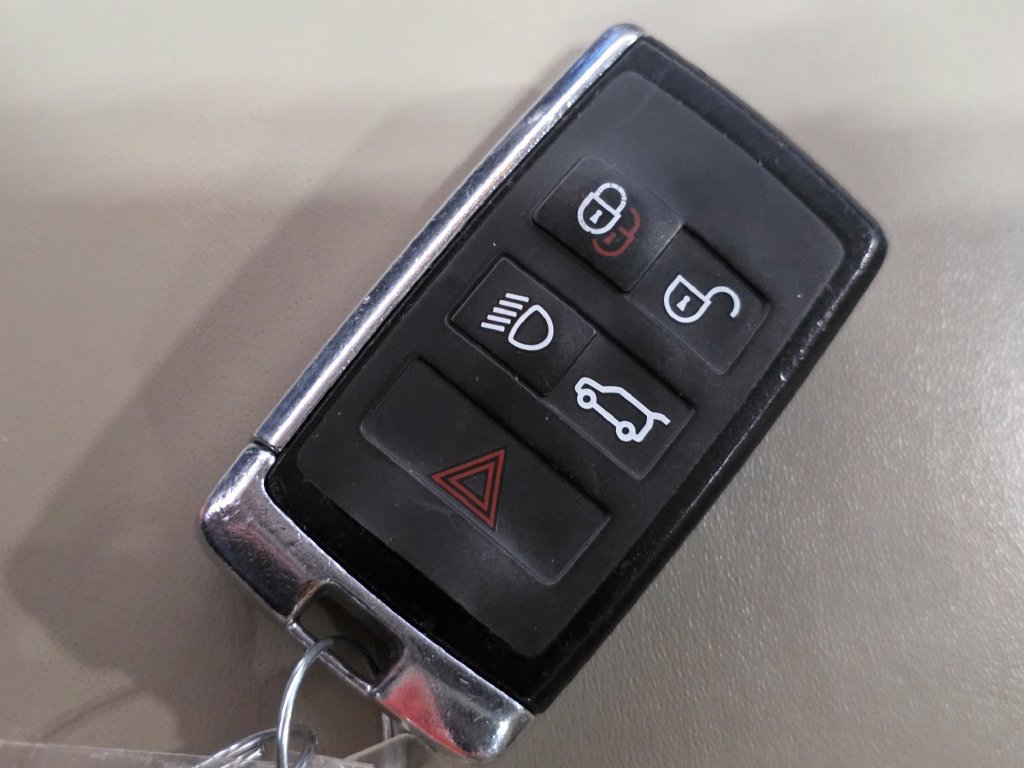Certified 2019 Land Rover Range Rover HSE AWD/4WD image 38