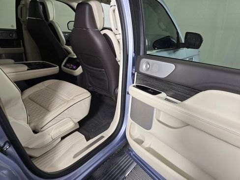 Used 2021 Lincoln Navigator L Black Label image 14