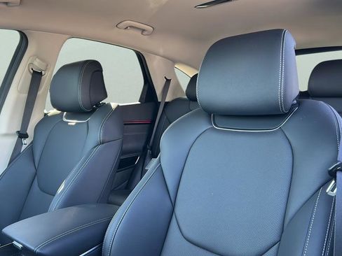 New 2026 Genesis GV70 2.5T image 12