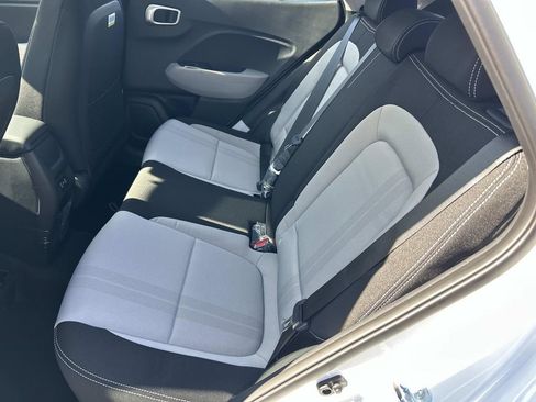 New 2026 Hyundai Venue SEL image 18