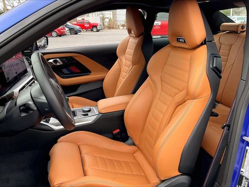Used 2024 BMW M2 w/ Lighting Package image 7