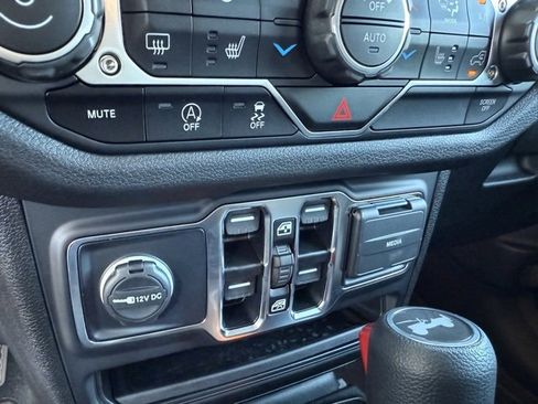 New 2025 Jeep Wrangler Sport S image 19