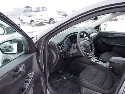 Certified 2025 Ford Escape Active image 14