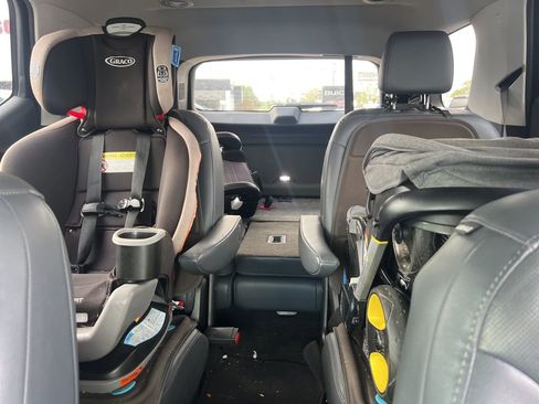 Used 2020 Chevrolet Traverse Premier image 20