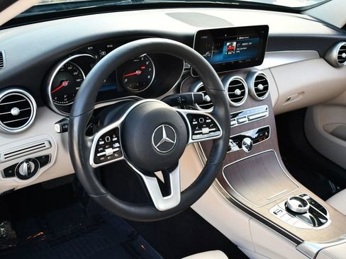 Used 2019 Mercedes-Benz C 300 4MATIC Sedan image 52