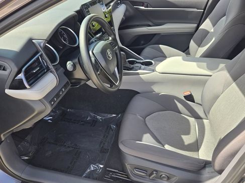 Used 2023 Toyota Camry LE FWD image 10