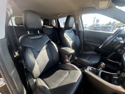 Used 2019 Jeep Compass High Altitude image 30