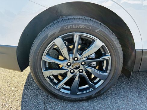 Used 2022 Chevrolet Equinox RS w/ RS Leather Package image 43