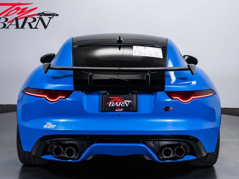 Used 2017 Jaguar F-TYPE SVR AWD/4WD image 4