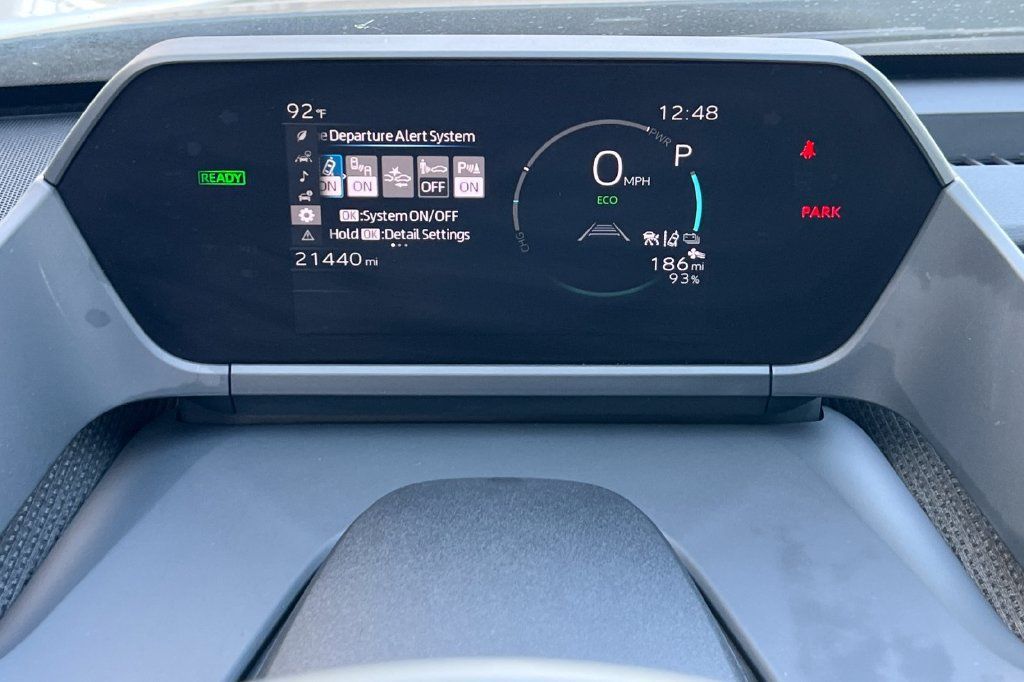 Used 2023 Toyota bZ4X AWD image 27