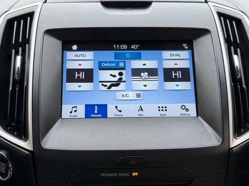 Used 2016 Ford Edge SEL w/ Equipment Group 201A image 38