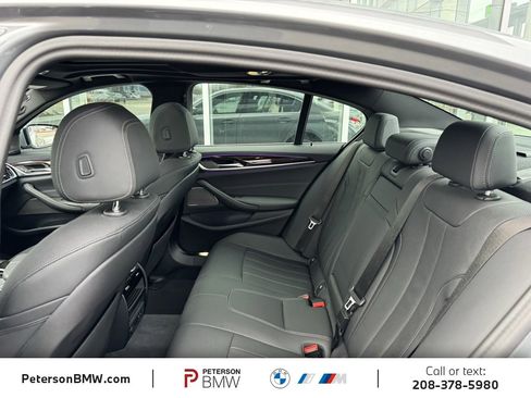 Used 2023 BMW 530i xDrive w/ Premium Package image 20