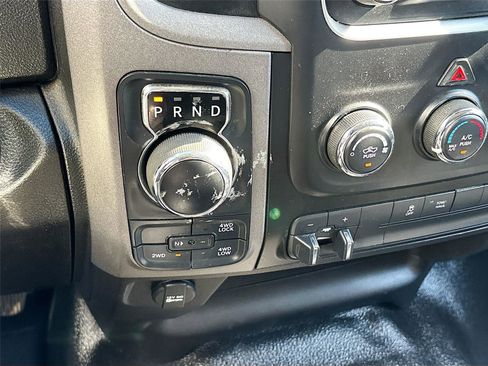 Used 2022 RAM 1500 Tradesman w/ Chrome Appearance Group image 18