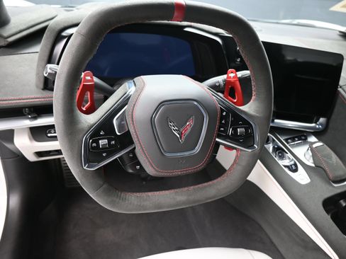 Used 2023 Chevrolet Corvette Stingray Premium Cpe w/ Z51 Performance Package RWD image 14
