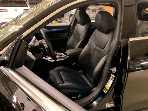 Used 2023 BMW 430i Gran Coupe xDrive w/ Premium Package image 8