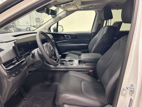 New 2026 Kia Carnival SX Prestige image 9