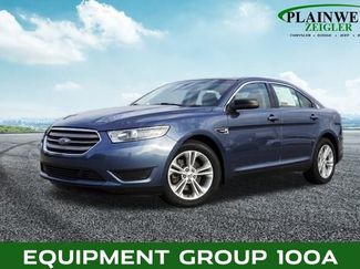 Used 2019 Ford Taurus SE image 1
