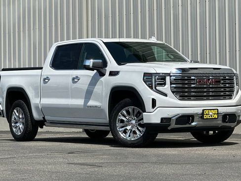 Used 2025 GMC Sierra 1500 Denali w/ Technology Package AWD/4WD image 1