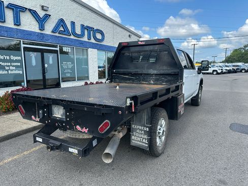 Used 2024 Chevrolet Silverado 2500 LT w/ Convenience Package AWD/4WD image 6