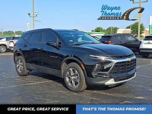 Used 2024 Chevrolet Blazer LT w/ Convenience Package FWD image 1