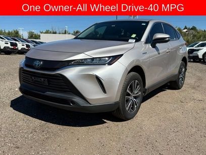 Used 2021 Toyota Venza LE w/ Carpet Mat Package (TMS)