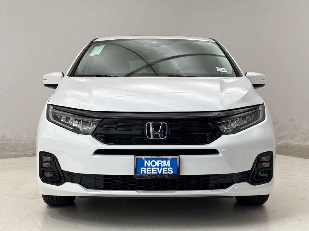 Used 2026 Honda Odyssey Elite image 3