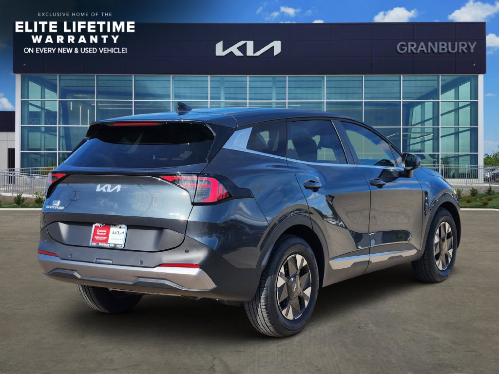 Certified 2026 Kia Sportage LX FWD image 5