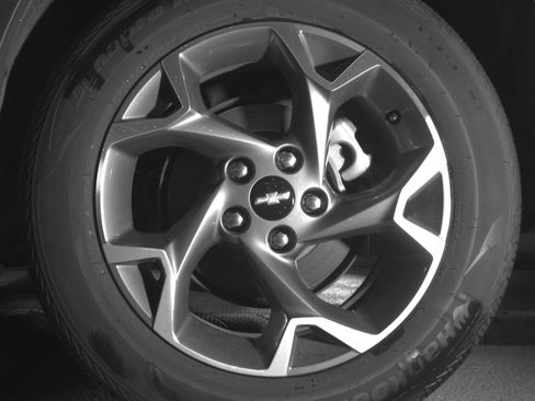 Used 2025 Chevrolet Trax LT w/ LT Convenience Package FWD image 14