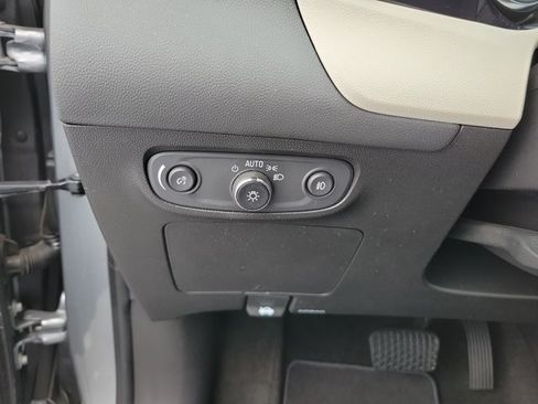 Used 2023 Buick Encore GX Preferred w/ Cold Weather Comfort Package FWD image 26