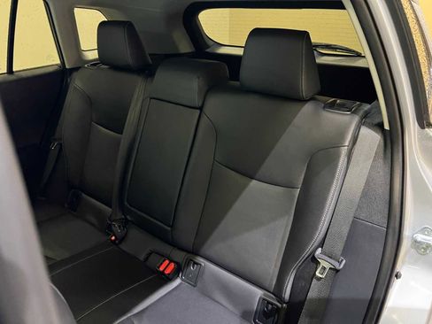 Certified 2023 Toyota Corolla Cross XLE image 13