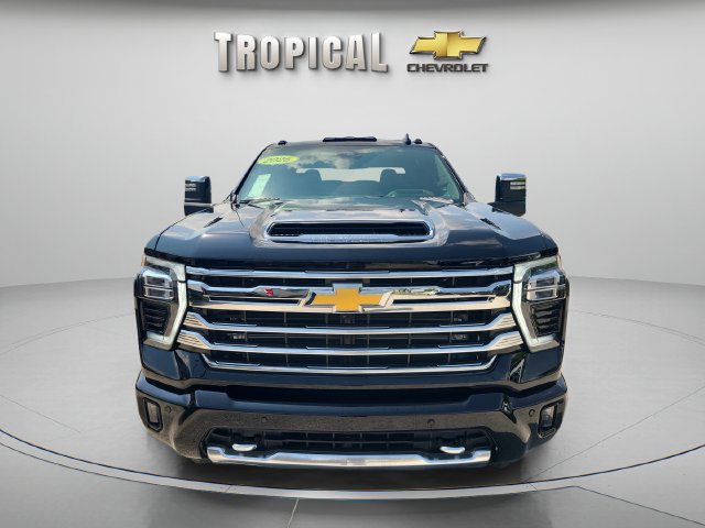 New 2026 Chevrolet Silverado 2500 High Country w/ Technology Package AWD/4WD image 8