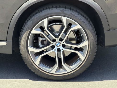 Used 2022 BMW X5 sDrive40i RWD image 9