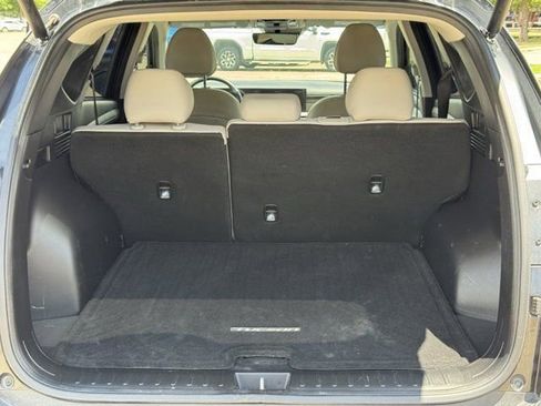 Used 2025 Hyundai Tucson SEL FWD image 34