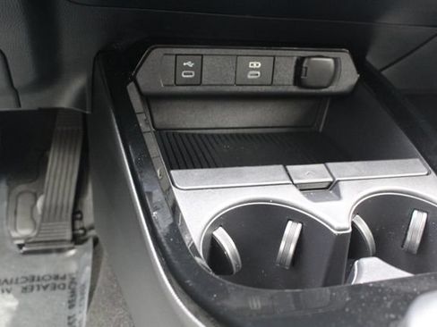 Certified 2023 Toyota Prius Prime FWD image 32
