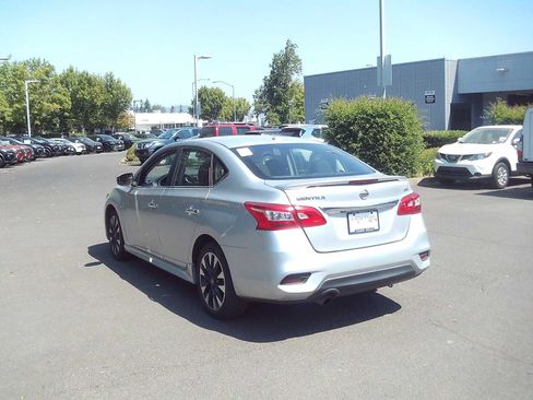 Used 2019 Nissan Sentra SR w/ Exterior Package FWD image 3