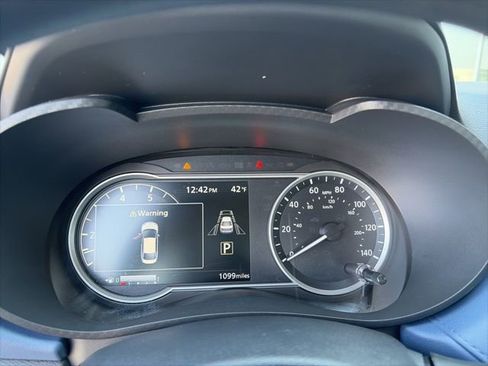 Certified 2025 Nissan Versa SV w/ Trunk Package image 14