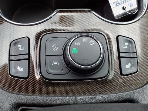 Used 2023 GMC Acadia AT4 w/ LPO, Floor Liner Package AWD/4WD image 8