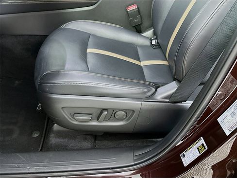 Used 2024 MAZDA CX-90 3.3 Turbo S w/ Premium Package image 9