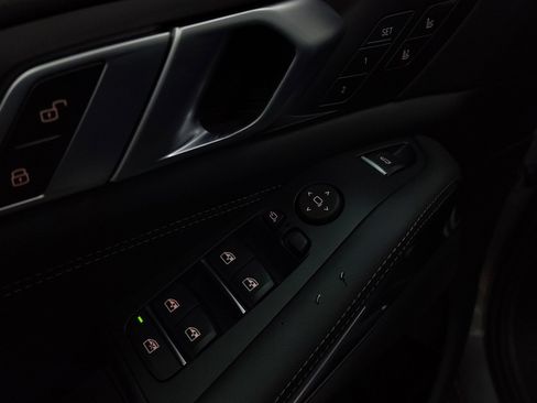 Used 2024 BMW X5 xDrive40i image 10