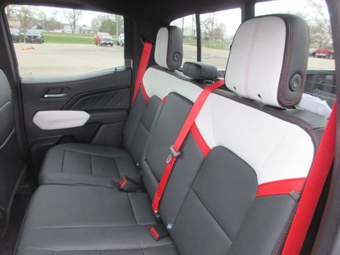 New 2026 GMC Canyon AT4X image 15