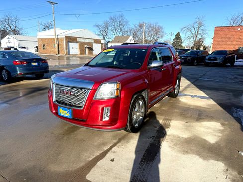 Used 2015 GMC Terrain Denali image 3