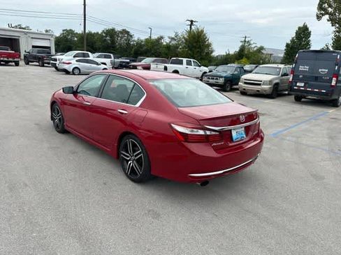 Used 2016 Honda Accord Sport image 8